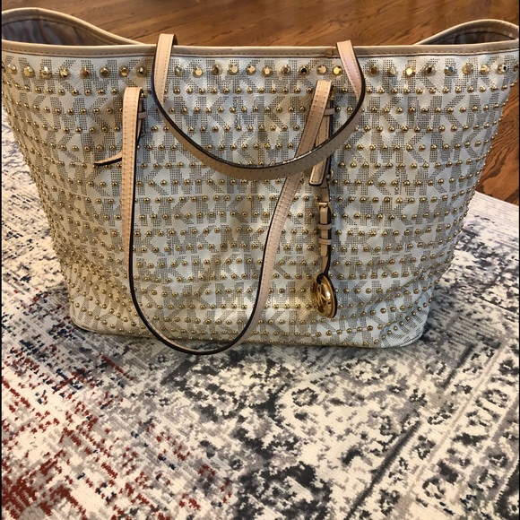 Michael Kors Handbags - Michael Kors tote bag